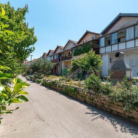 Studio Apartman Duje Trogir Buitenkant foto