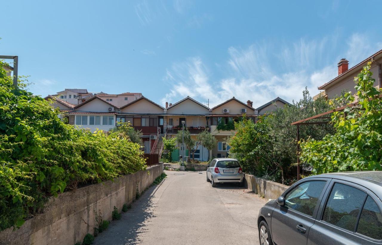 Studio Apartman Duje Trogir Buitenkant foto